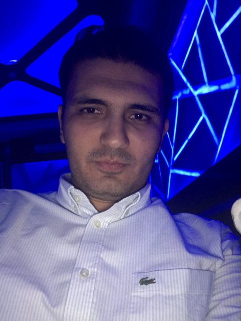 Батыр марсель сафиуллович. Батыров 37. Батыр 35 лет. Юморист батыр имомхуджаев где родился. Рустам батыров уфа.